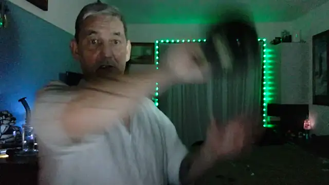 Snapshot of ChunkyMonkey007 chatting on December 2024 12:11:02 PM ChunkyMonkey007 online show from December 2024 12:11:02 PM