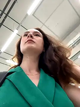 Dina Tease online show from September 2025 10:26:02 AM