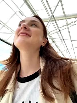 Dina Tease online show from September 2025 11:10:01 AM