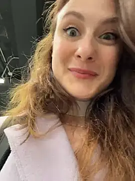 Dina Tease online show from October 2025 12:57:02 PM