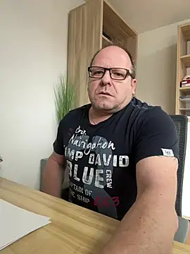 coupleLatinaLovers online show from January 2025 11:56:02 AM