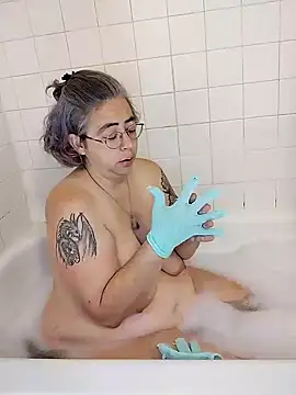 Snapshot of GraceHenderson chatting on December 2024 09:47:02 PM GraceHenderson online show from December 2024 09:47:02 PM