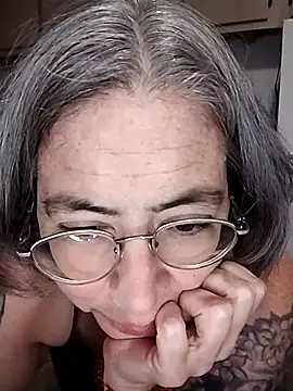 Snapshot of GraceHenderson chatting on March 2025 01:52:02 AM GraceHenderson online show from March 2025 01:52:02 AM