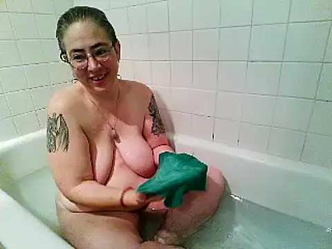 Snapshot of GraceHenderson chatting on March 2025 04:23:01 PM GraceHenderson online show from March 2025 04:23:01 PM