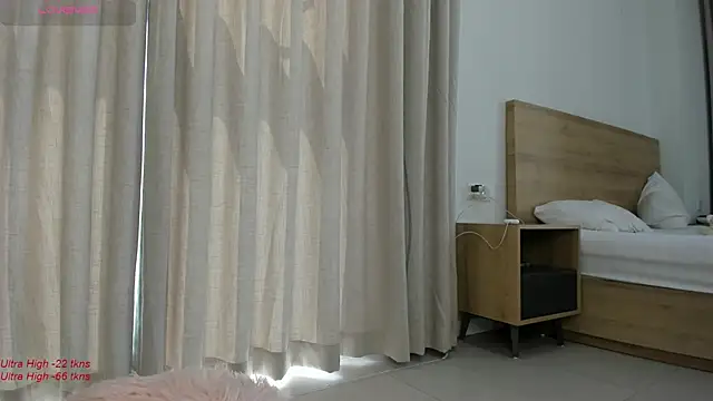 Snapshot of yumisunn chatting on January 2025 05:09:01 AM yumisunn online show from January 2025 05:09:01 AM