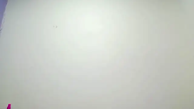 Snapshot of PetiteIvoryQueen19 chatting on February 2026 06:21:02 AM PetiteIvoryQueen19 online show from February 2026 06:21:02 AM