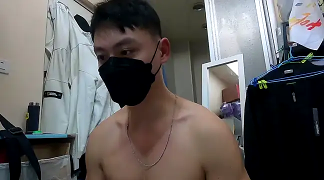 Snapshot of frnk30151 chatting on December 2024 02:28:01 PM frnk30151 online show from December 2024 02:28:01 PM