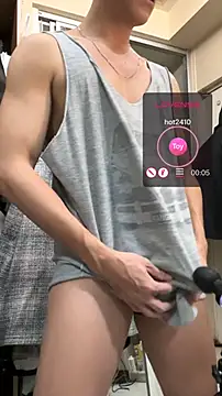 Snapshot of frnk30151 chatting on January 2025 02:57:01 PM frnk30151 online show from January 2025 02:57:01 PM