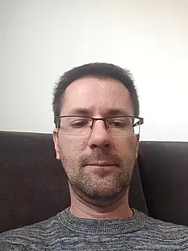 riskybusiness9090 online show from December 2025 09:49:01 AM