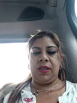 Laura-Hernandez online show from June 2026 04:11:01 PM