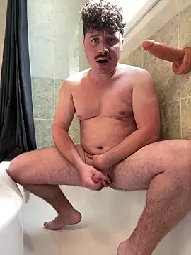 Snapshot of frenchboy9711 chatting on September 2025 12:40:01 PM frenchboy9711 online show from September 2025 12:40:01 PM