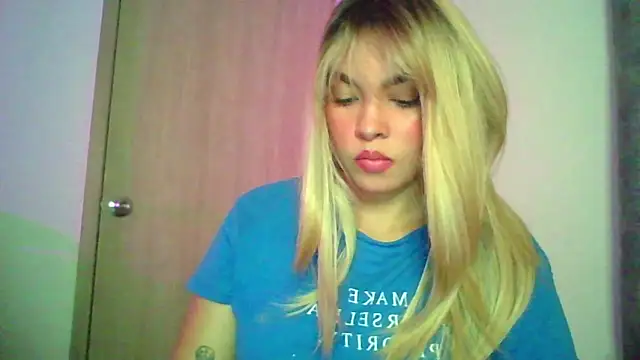 Kiri Cutee online show from October 2025 04:32:01 AM