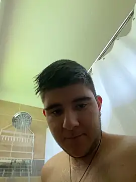 Yann 18 online show from October 2025 08:59:02 PM