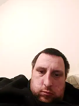 Snapshot of HE-M123 chatting on December 2024 09:50:02 PM HE-M123 online show from December 2024 09:50:02 PM