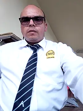 Camilo-31RI online show from April 2026 08:09:02 PM