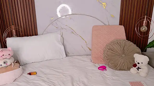 Snapshot of pamelajons_ chatting on October 2025 01:00:01 PM pamelajons online show from October 2025 01:00:01 PM