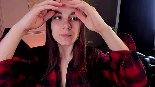 Kelly Woods online show from March 2025 01:40:02 PM