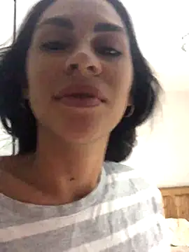 Snapshot of hotroommates chatting on November 2025 03:18:02 AM hotroommates online show from November 2025 03:18:02 AM