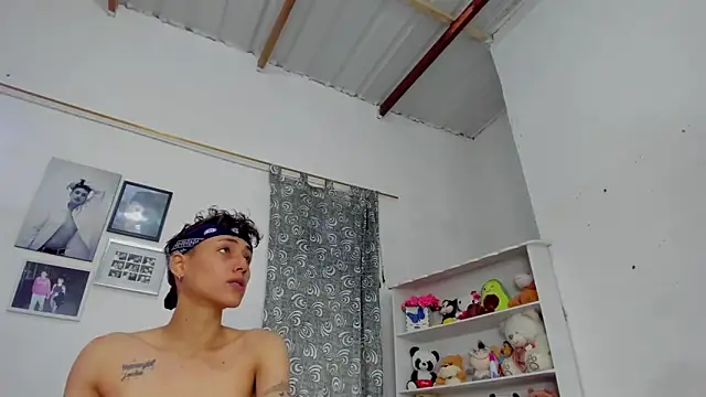 megan 100 online show from February 2026 04:36:02 PM