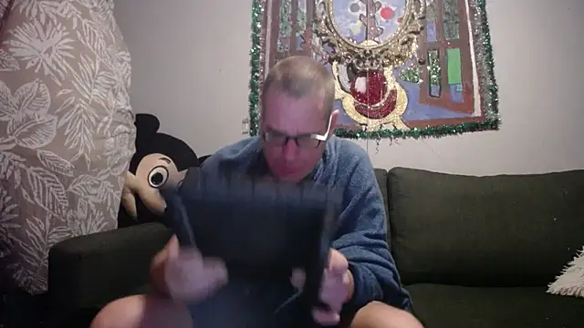 Snapshot of Maikel1981-NL chatting on February 2025 01:23:01 AM Maikel1981-NL online show from February 2025 01:23:01 AM