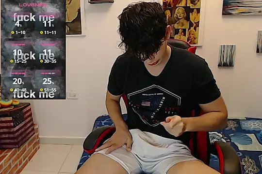 Angelo-cianuro- online show from September 2025 10:00:02 PM