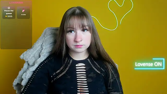 Evelina GG online show from November 2025 12:16:02 PM