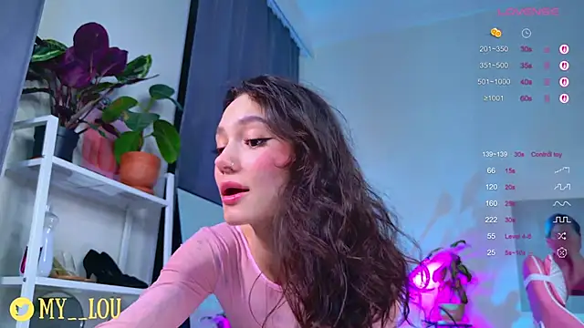 Snapshot of MyLou_ chatting on October 2025 03:11:02 PM MyLou online show from October 2025 03:11:02 PM