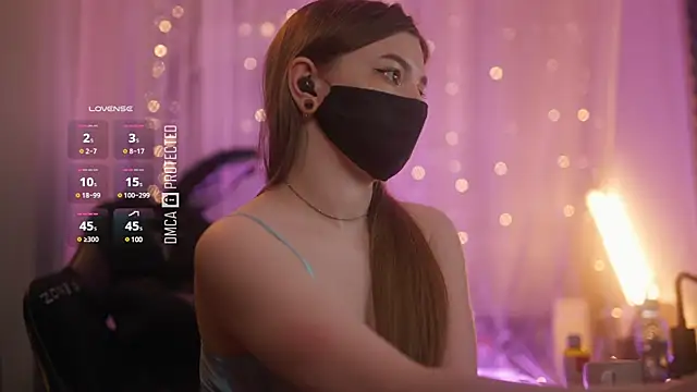 Snapshot of aarimass chatting on February 2025 07:17:02 PM aarimass online show from February 2025 07:17:02 PM