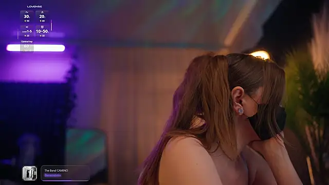 Snapshot of aarimass chatting on November 2025 01:45:02 PM aarimass online show from November 2025 01:45:02 PM