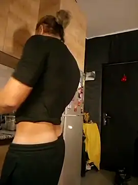 Lovely milk online show from January 2025 02:19:01 PM