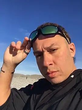 Lovely milk online show from January 2025 11:01:02 AM