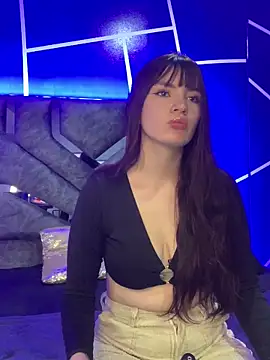 angel natural online show from February 2025 07:00:01 PM