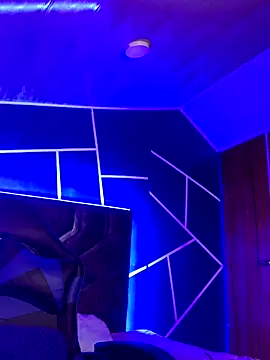 angel natural online show from September 2025 07:35:02 PM