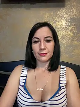 FireLily332 online show from January 2025 03:28:02 PM