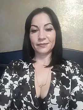 FireLily332 online show from January 2025 10:23:01 PM