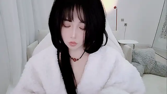 Snapshot of Vaness-a chatting on January 2026 10:35:01 PM Vaness-a online show from January 2026 10:35:01 PM