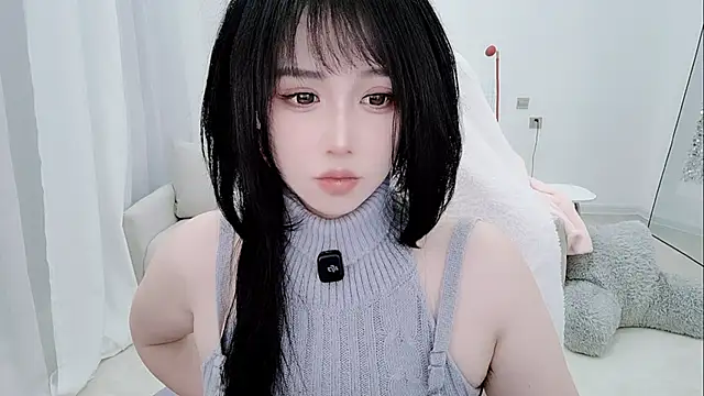 Snapshot of Vaness-a chatting on January 2026 12:49:02 AM Vaness-a online show from January 2026 12:49:02 AM