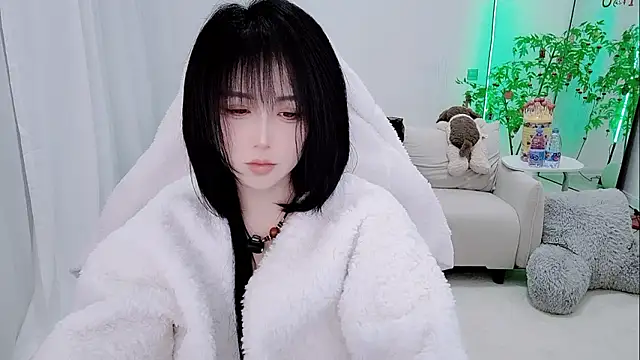 Snapshot of Vaness-a chatting on February 2026 05:20:01 PM Vaness-a online show from February 2026 05:20:01 PM