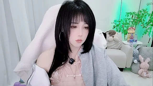 Snapshot of Vaness-a chatting on March 2026 02:19:01 PM Vaness-a online show from March 2026 02:19:01 PM