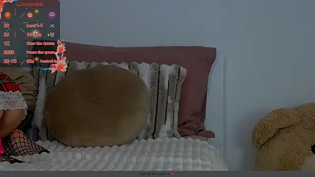 Snapshot of tayakayan chatting on March 2025 04:18:01 AM tayakayan online show from March 2025 04:18:01 AM