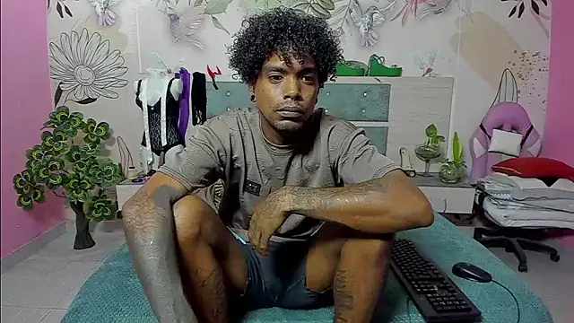 bigblackhotx1 online show from January 2026 01:16:01 PM