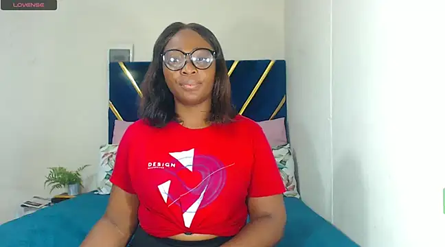 Snapshot of veronica1xxx chatting on January 2025 11:55:02 PM veronica1xxx online show from January 2025 11:55:02 PM