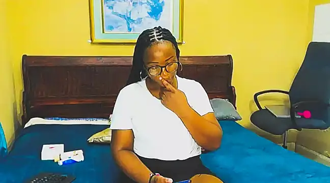 Snapshot of veronica1xxx chatting on February 2025 08:55:01 PM veronica1xxx online show from February 2025 08:55:01 PM