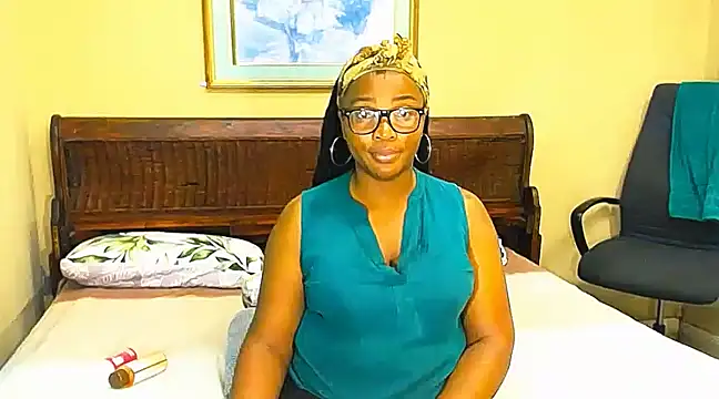 Snapshot of veronica1xxx chatting on March 2025 10:58:02 PM veronica1xxx online show from March 2025 10:58:02 PM