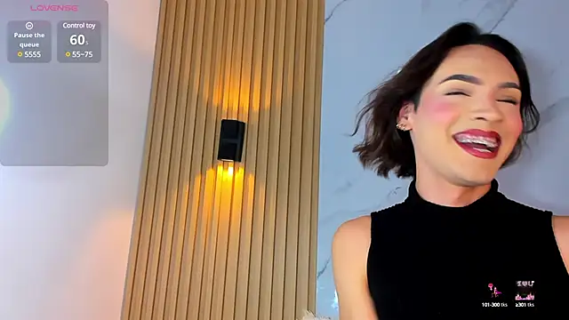 Snapshot of miss_Ari chatting on January 2025 07:29:02 PM miss Ari online show from January 2025 07:29:02 PM