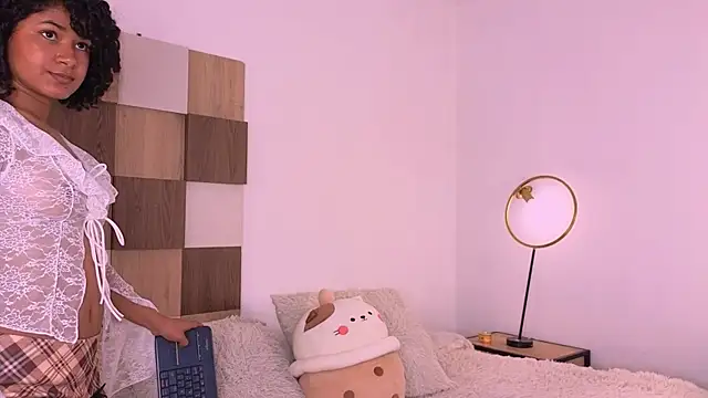 Adele Carter  online show from November 2025 02:52:02 PM