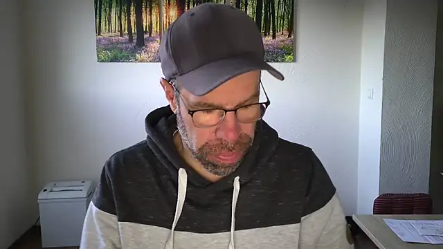 Harry Boldt online show from November 2025 06:57:02 AM