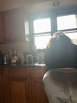 Snapshot of tillymarie34 chatting on November 2025 04:50:01 PM tillymarie34 online show from November 2025 04:50:01 PM