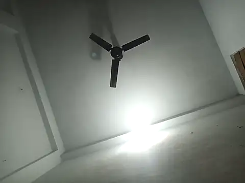 Snapshot of pintuS40 chatting on January 2025 03:40:02 PM pintuS40 online show from January 2025 03:40:02 PM