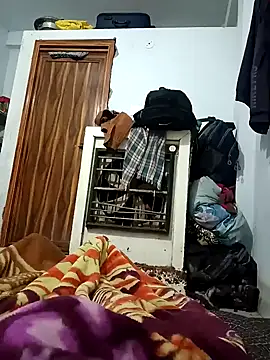 Snapshot of pintuS40 chatting on January 2025 12:01:01 AM pintuS40 online show from January 2025 12:01:01 AM